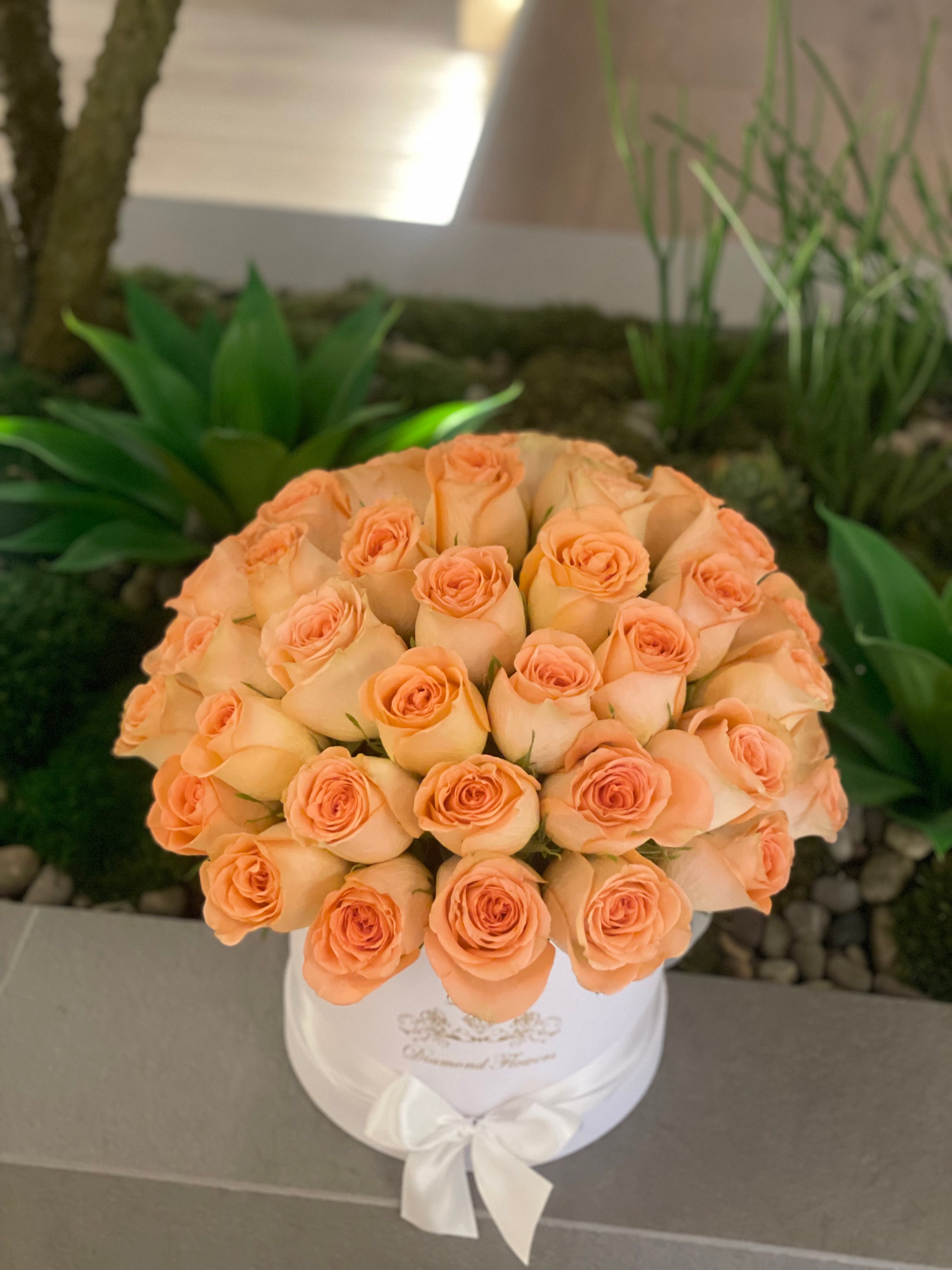The Ultimate Guide to Luxury Flowers in Miami: Where Elegance Meets Tropical Beauty