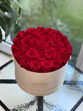 red 33 forever red roses box Bora Bora
