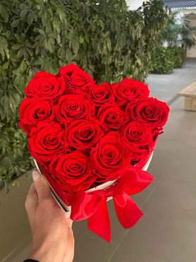 Heart 13 forever roses - Luxury Diamond Flowers