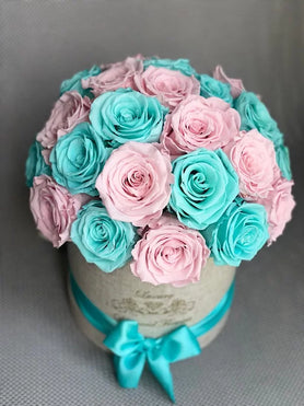 tiffany and pink Miami Mix roses bouquet