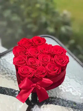 Heart 13 forever roses